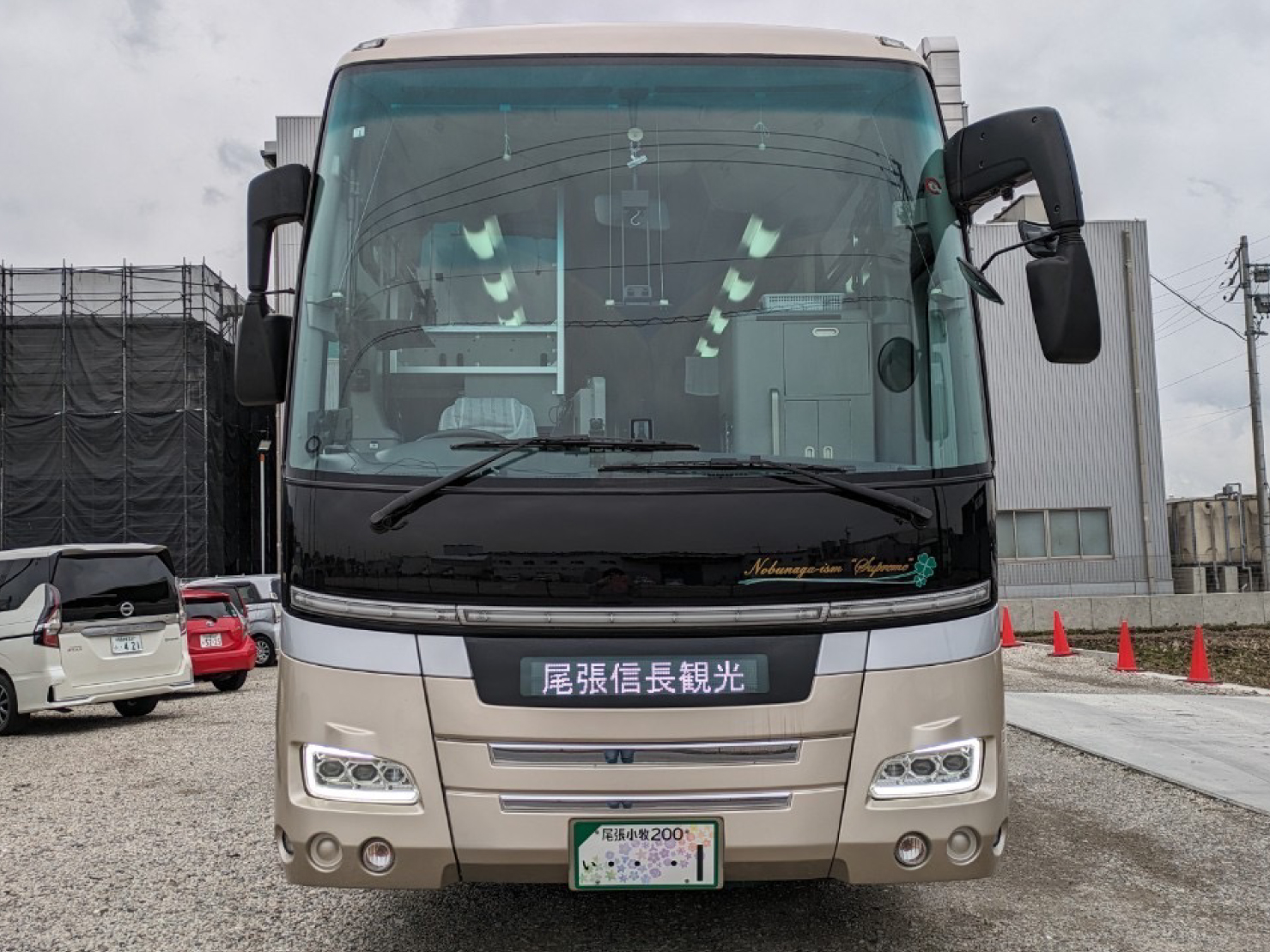 尾張信長観光 | 車両案内 – ゼットスタッフ株式会社
